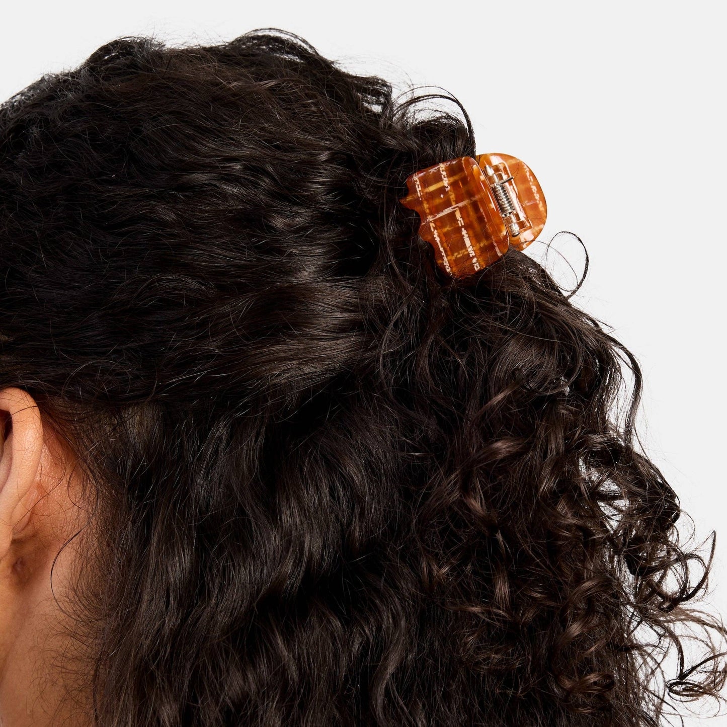 CHUNKS - Midi Ursa Claw in Caramel Plaid