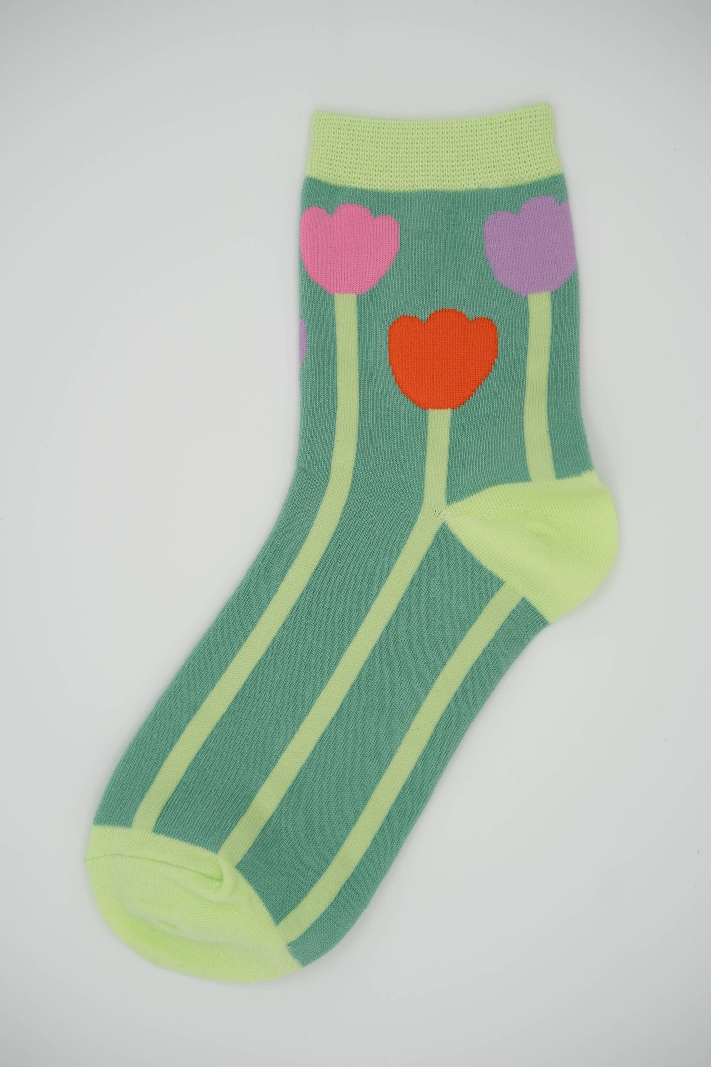 Nettle Studios - Women’s Cotton Ankle Socks - Pink Tulips
