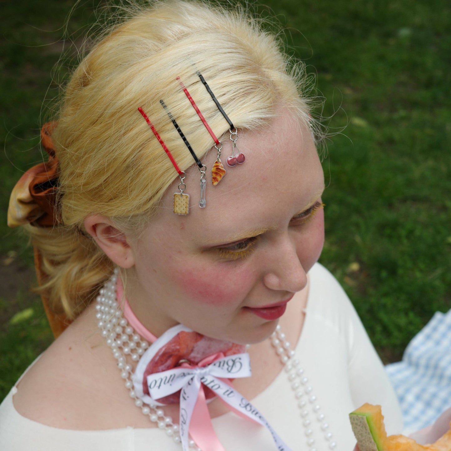 CHUNKS - Picnic Bobby Pins