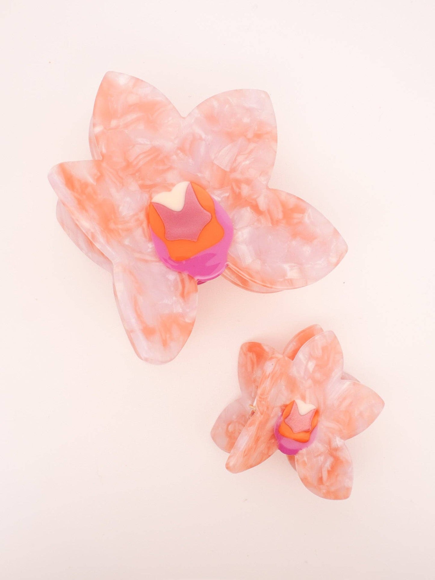 Paulina Otero - Orchid Hair-Claw in Pink: Big
