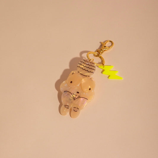 Carolyn Suzuki - VENUS OF WILLENDORF - Charm