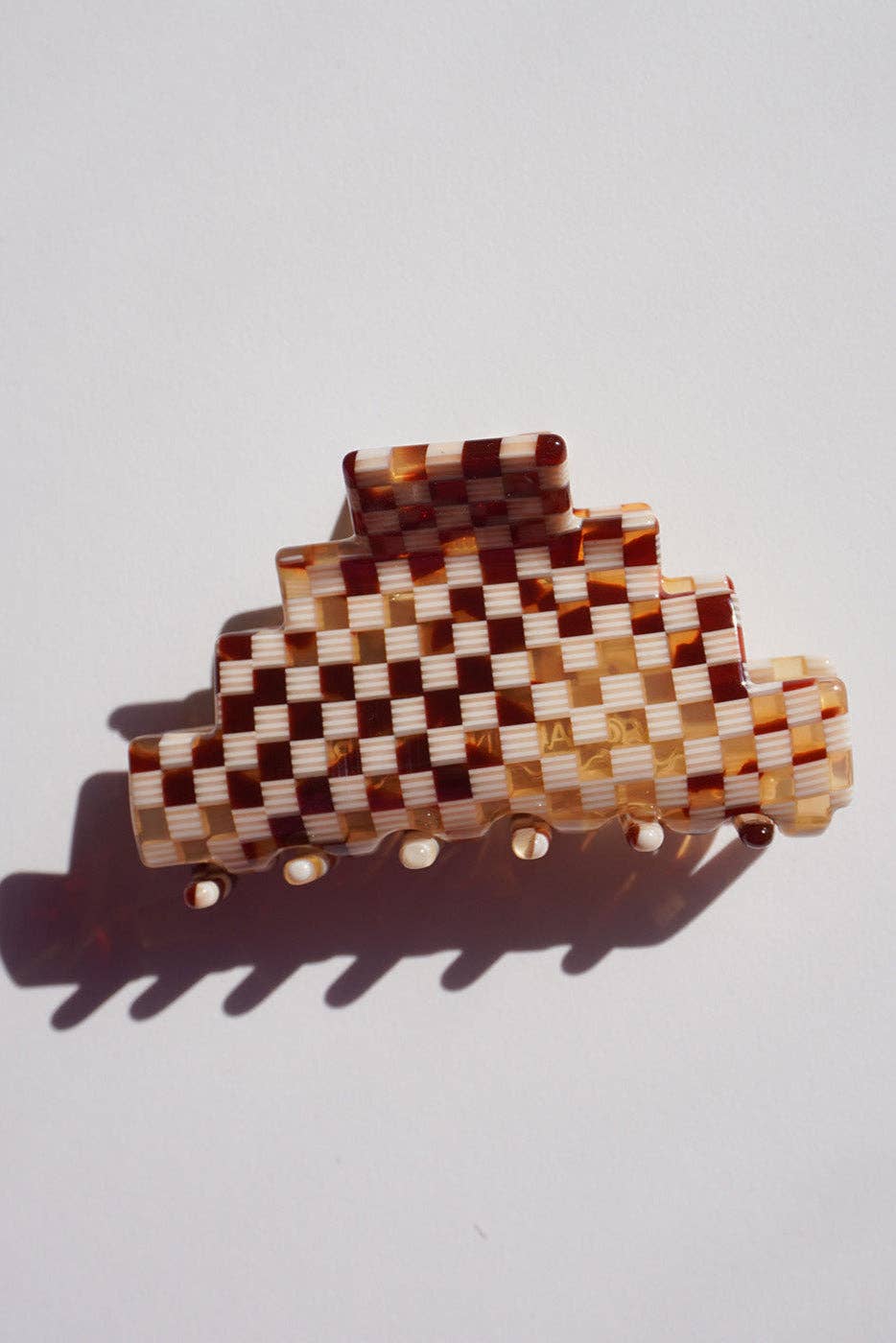 Paulina Otero - Pyramid Hair-Claw in Ivory Checkerboard