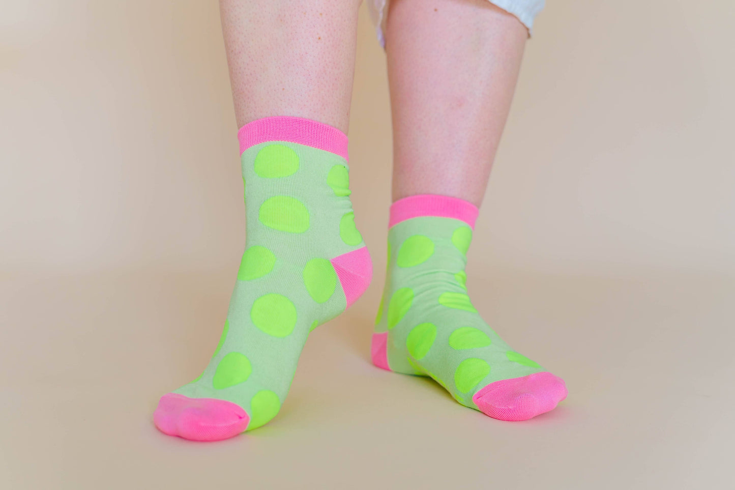 Nettle Studios - Women’s Cotton Ankle Socks - Neon Yellow Polka Dot