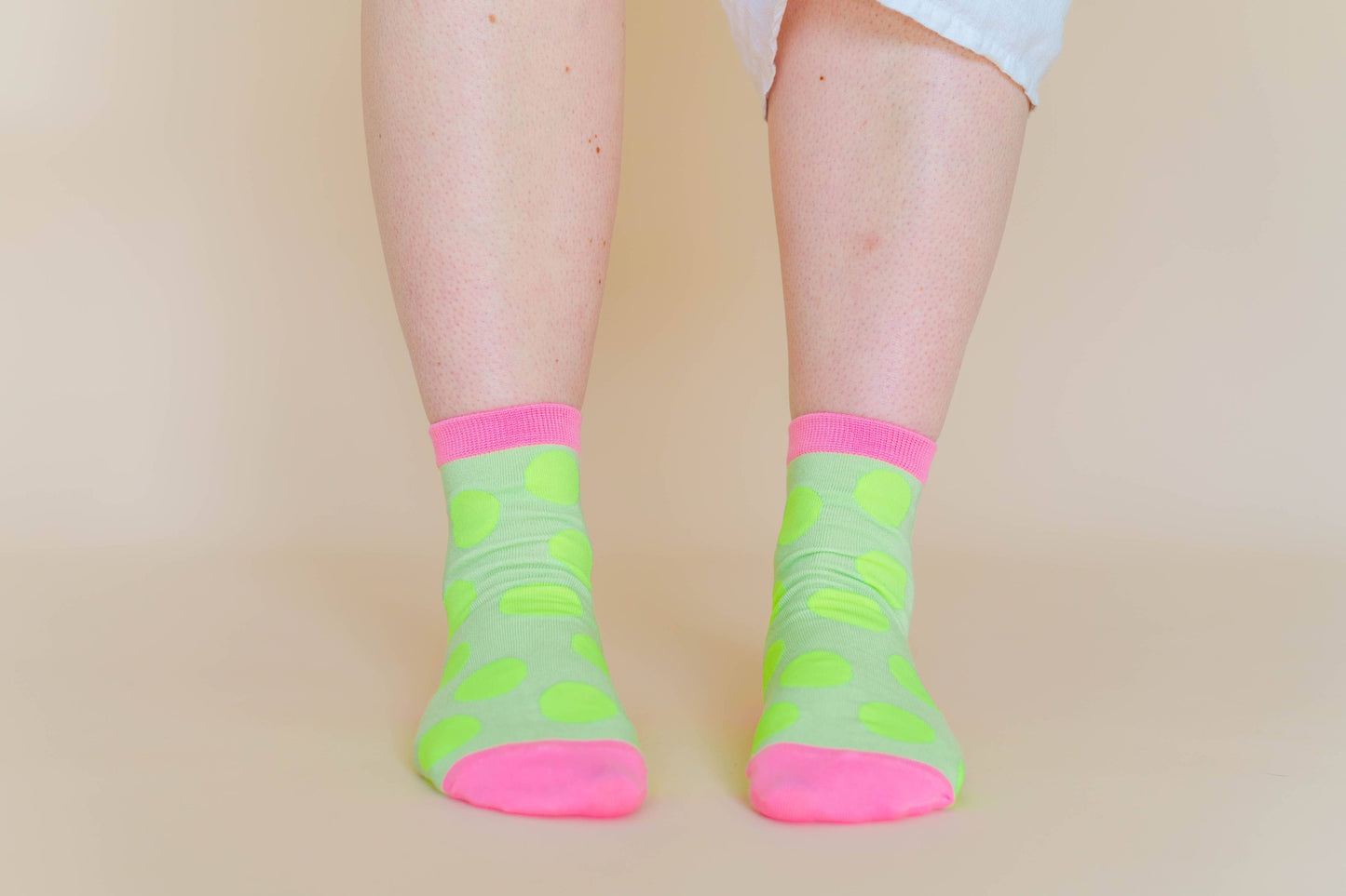 Nettle Studios - Women’s Cotton Ankle Socks - Neon Yellow Polka Dot