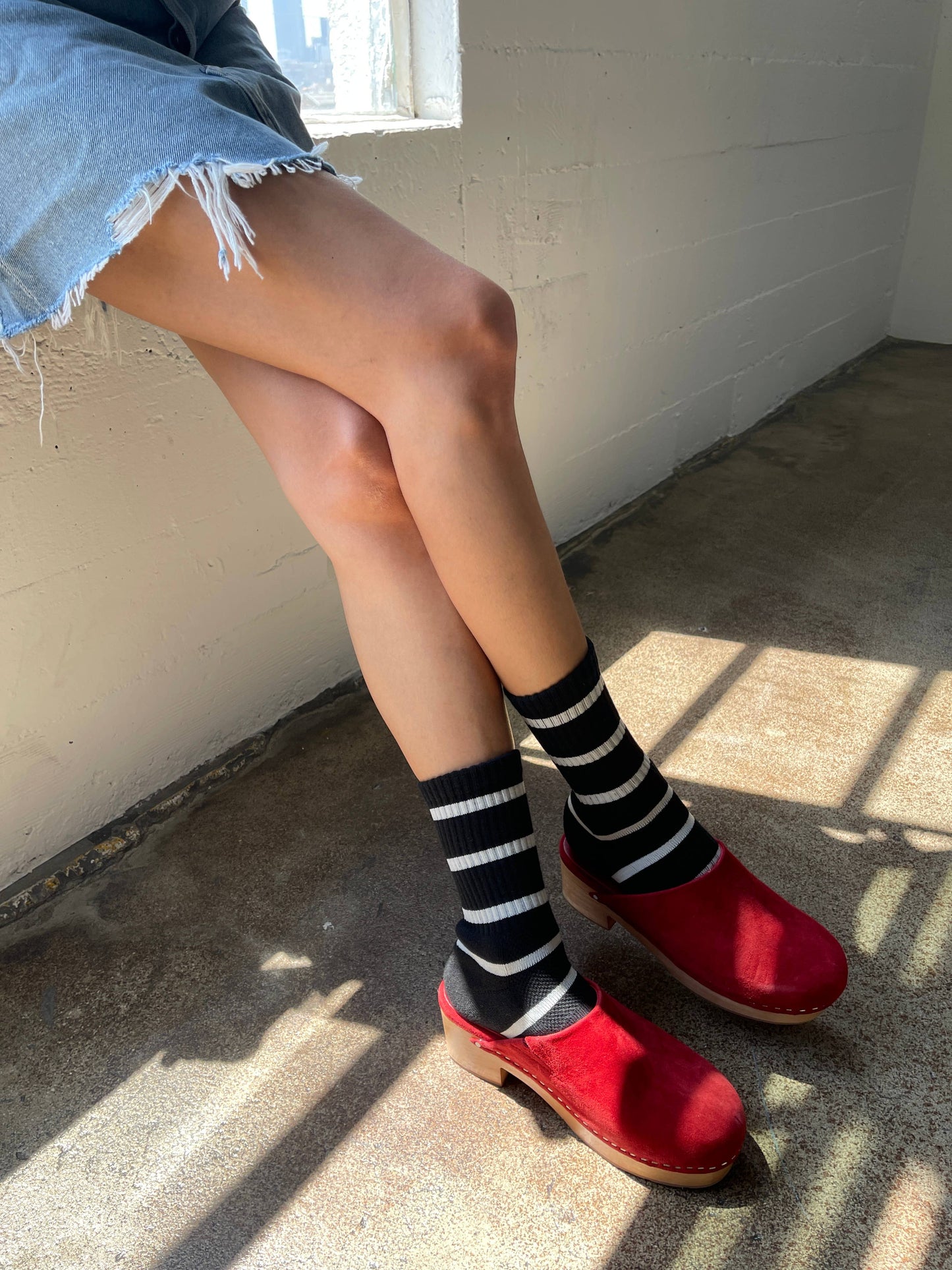 Le Bon Shoppe - Striped Boyfriend Socks: Pink White Stripe