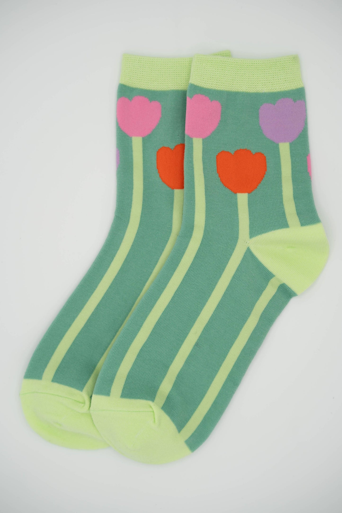 Nettle Studios - Women’s Cotton Ankle Socks - Pink Tulips