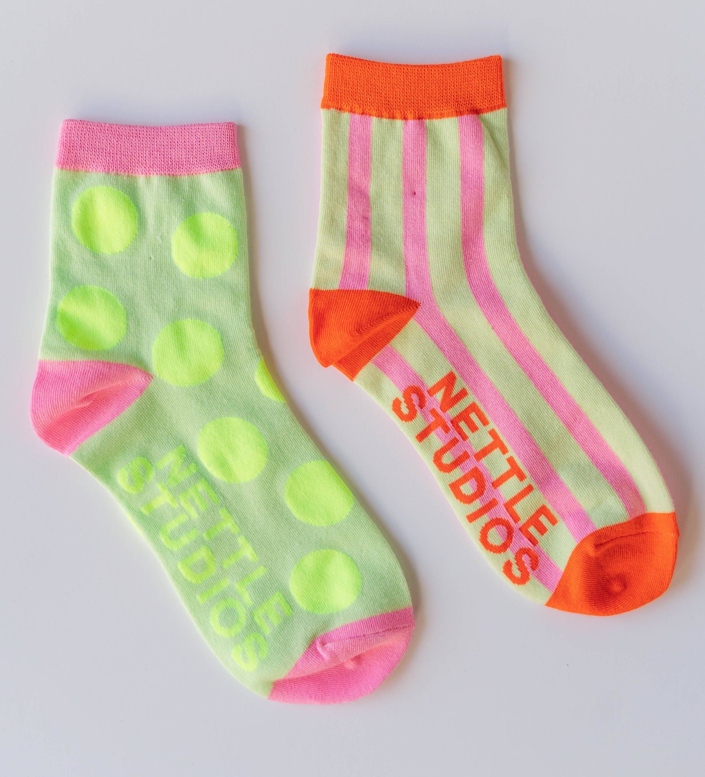 Nettle Studios - Women’s Cotton Ankle Socks - Neon Yellow Polka Dot
