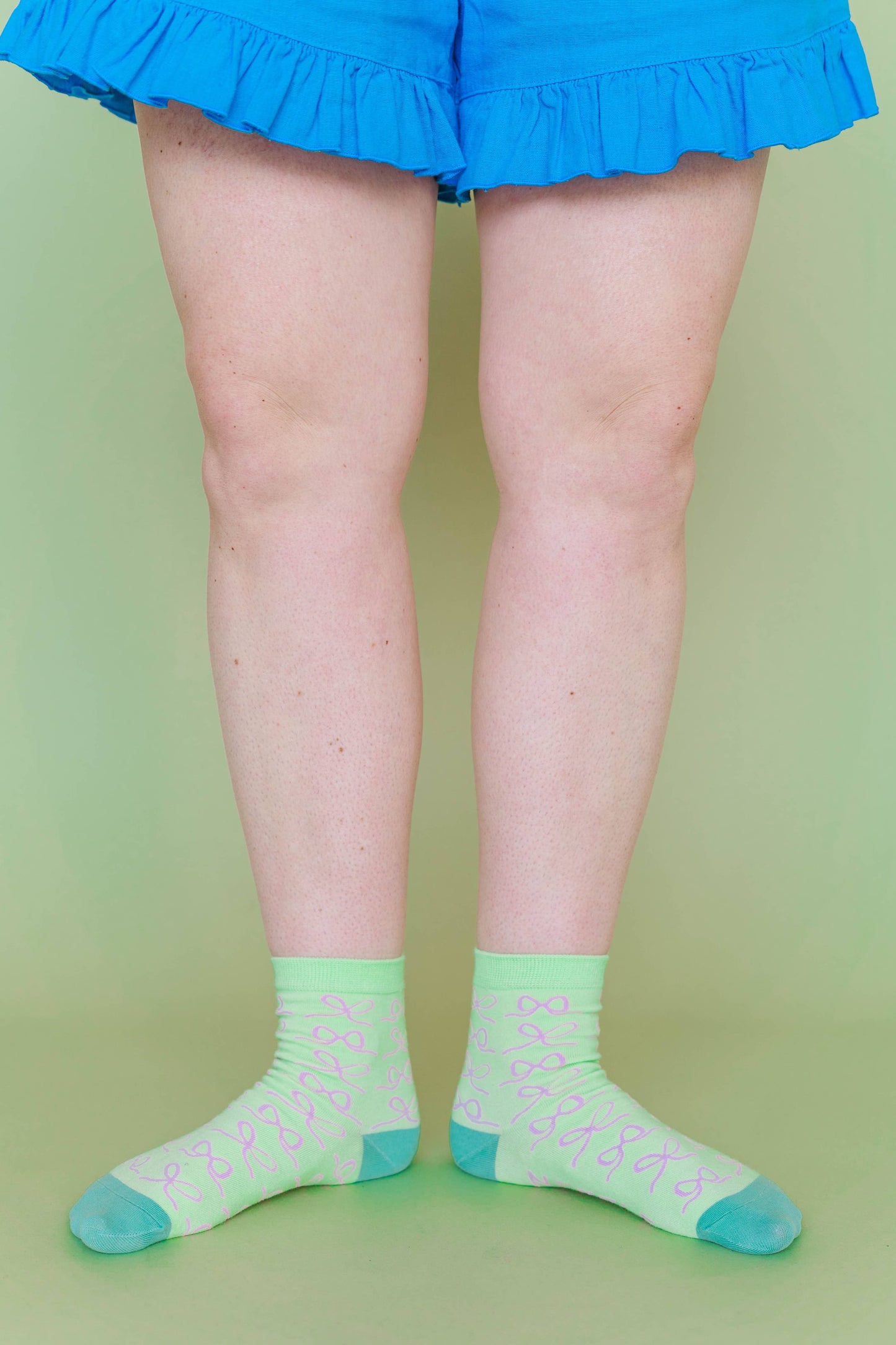 Nettle Studios - Women’s Cotton Ankle Socks - Limelight Bows