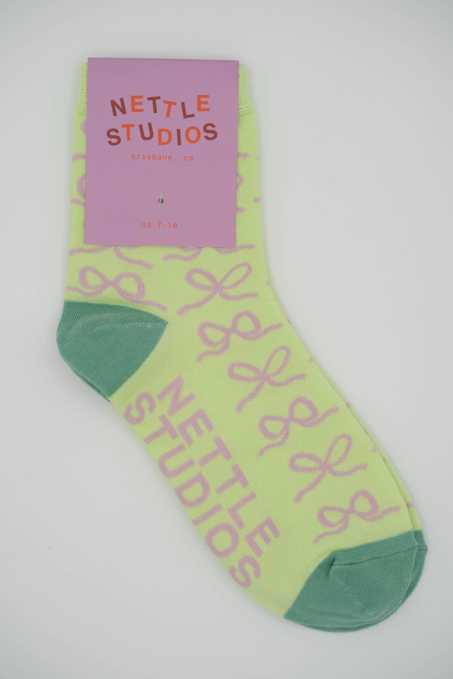 Nettle Studios - Women’s Cotton Ankle Socks - Limelight Bows