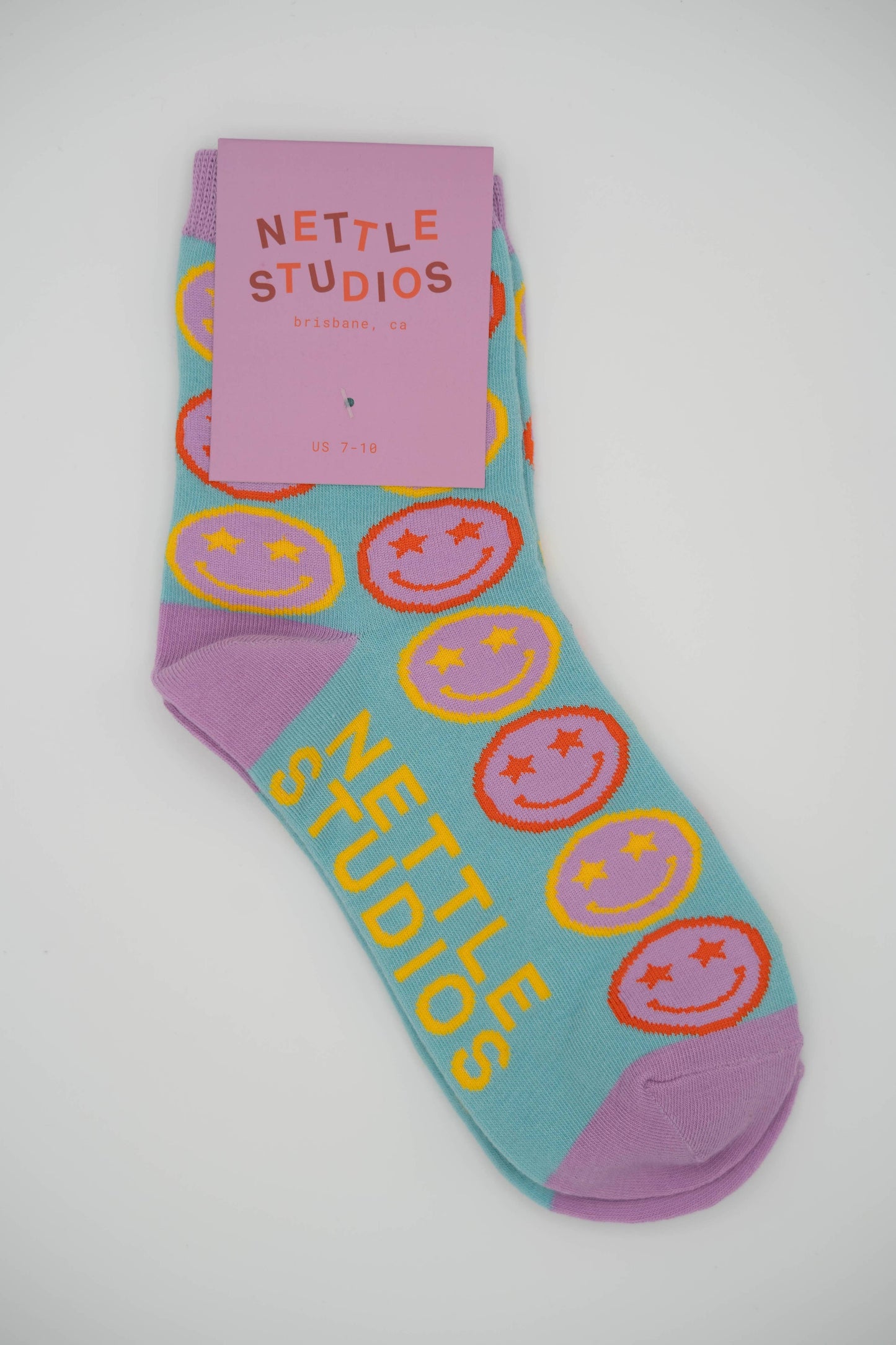 Nettle Studios - Women’s Cotton Ankle Socks - Star Eyed Smiley Face