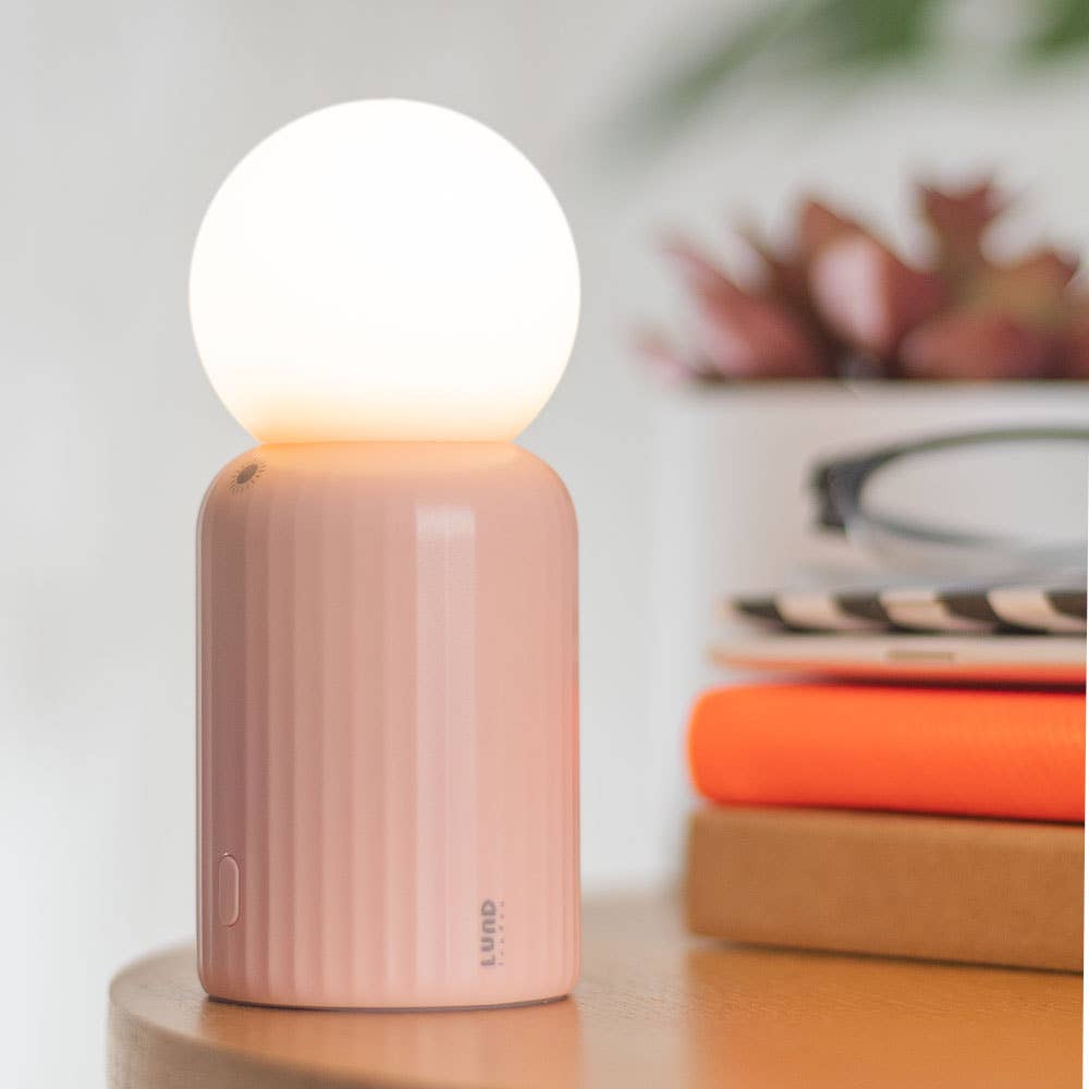 Lund Design House - Mini Wireless 8 Colour Changing Lamp: Pink