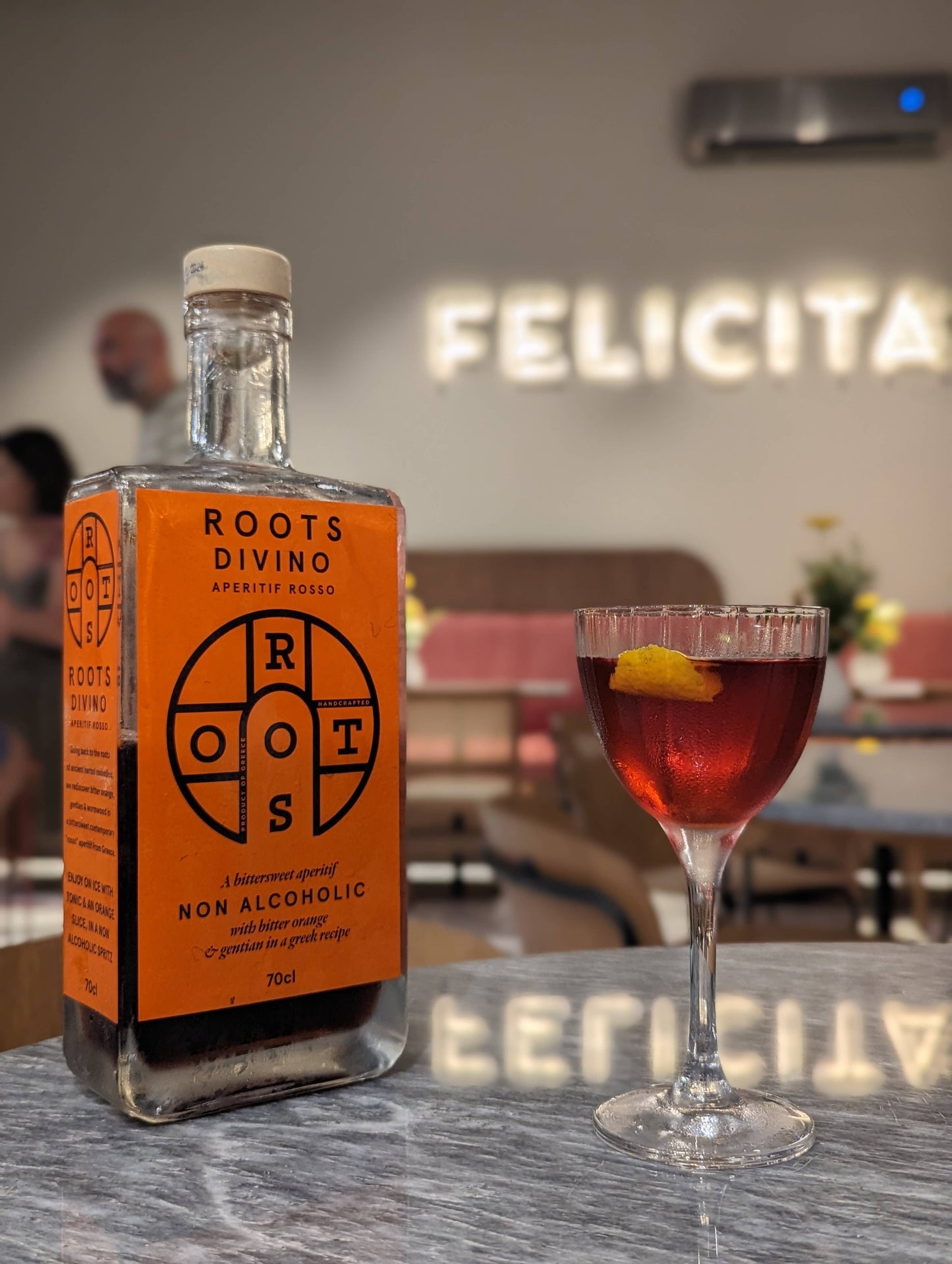 Roots Divino 0% alc vermouths - Roots Divino Rosso Non Alcoholic Vermouth - Award Winning