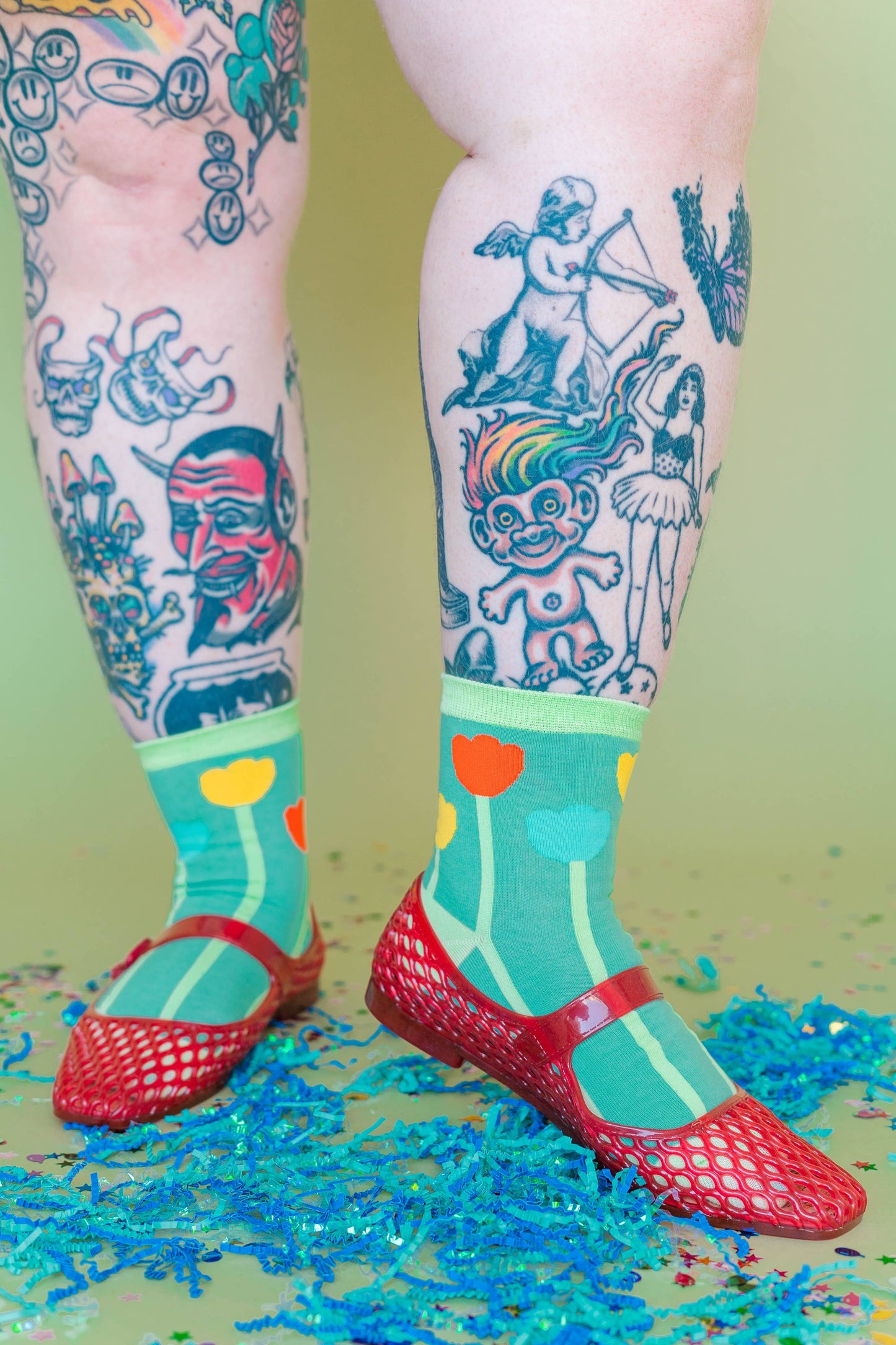 Nettle Studios - Women’s Cotton Ankle Socks - Primary Tulips