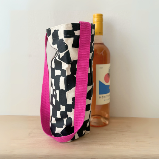 Jenny Pennywood - Wine Tote - Checks - Black - Natural with Fuchsia